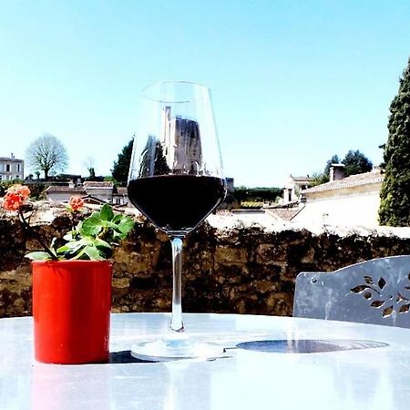 Les Nids De La Tour - Spa Prive - Wifi Saint-Émilion Eksteriør bilde